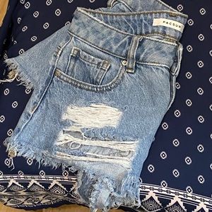 Pacsun festival short, size 23.